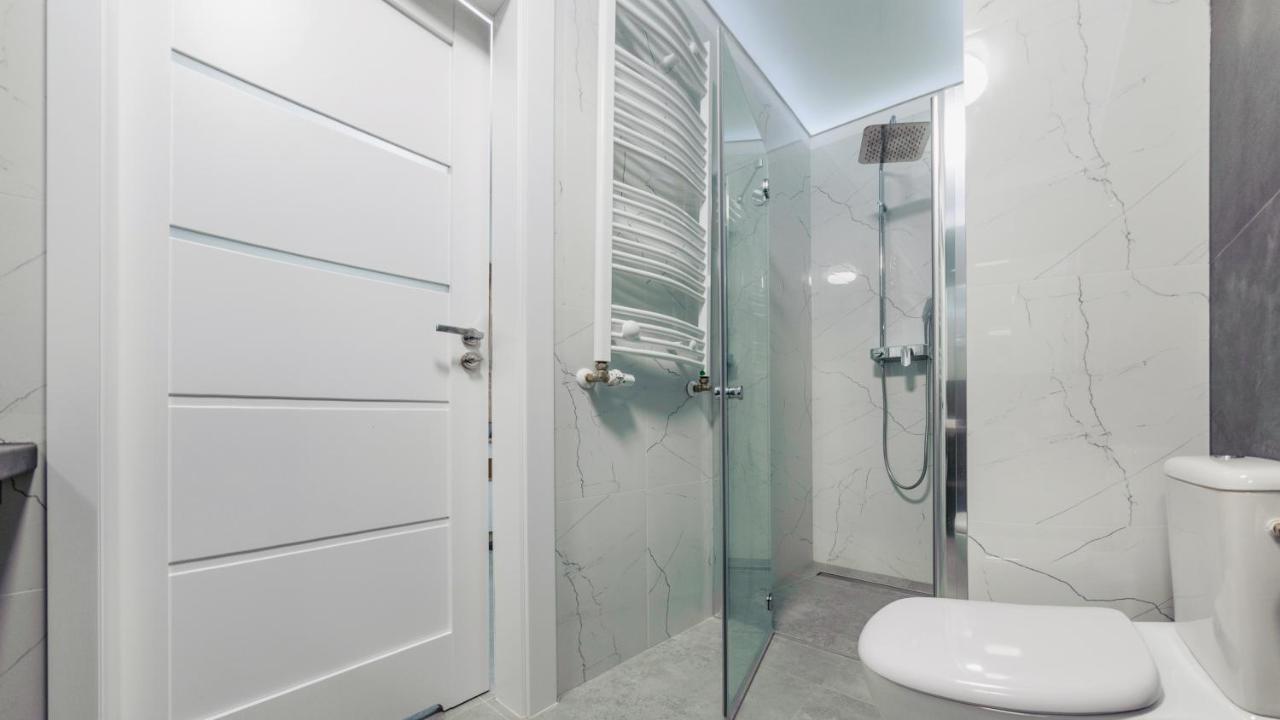 Apartament Zlota Perla Z Parkingiem 16 E Perlowa Przystan - Holiday City Kolobrzeg Bagian luar foto